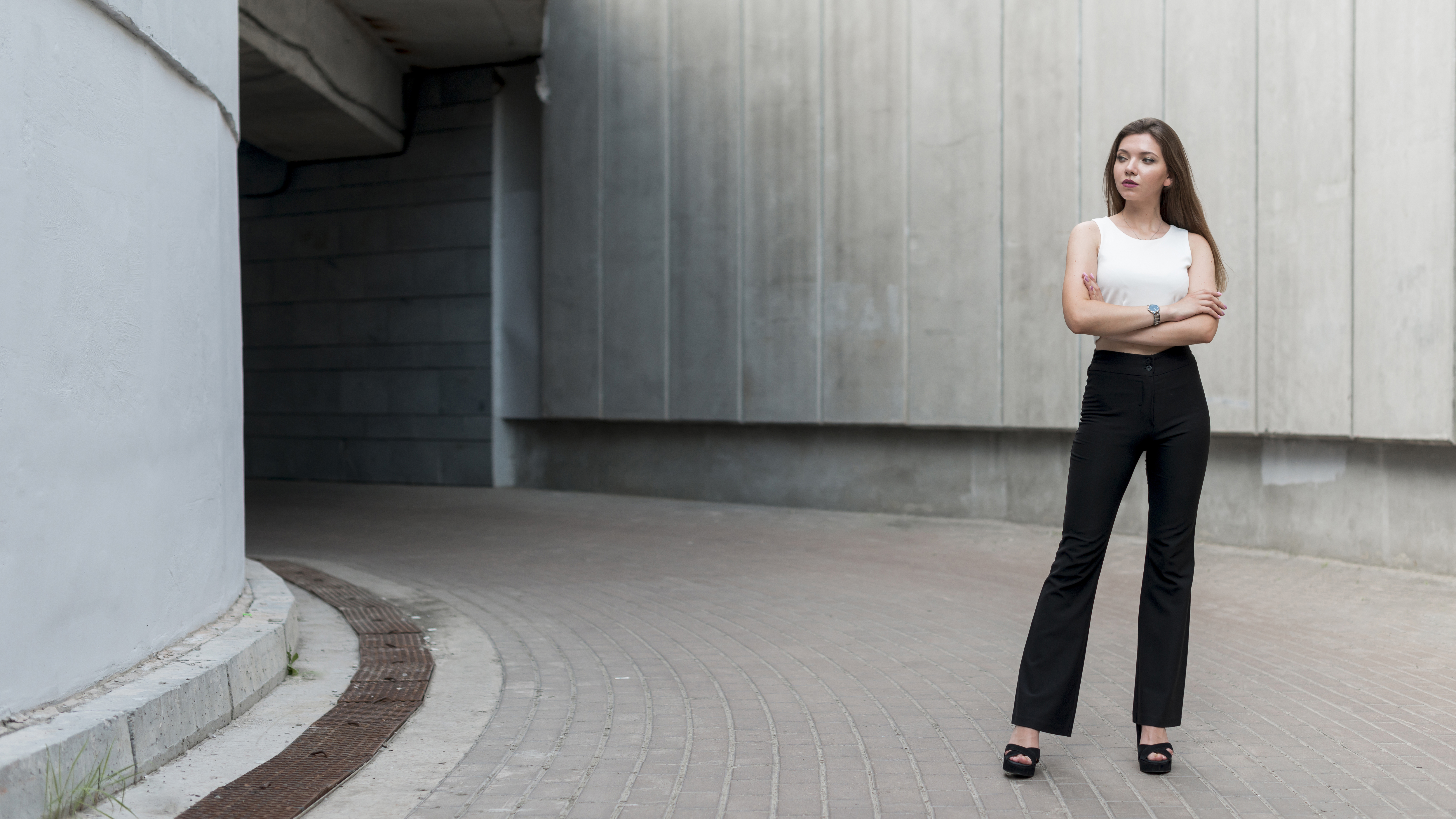 Three Perfect Bottom Wear Picks for Tall Women