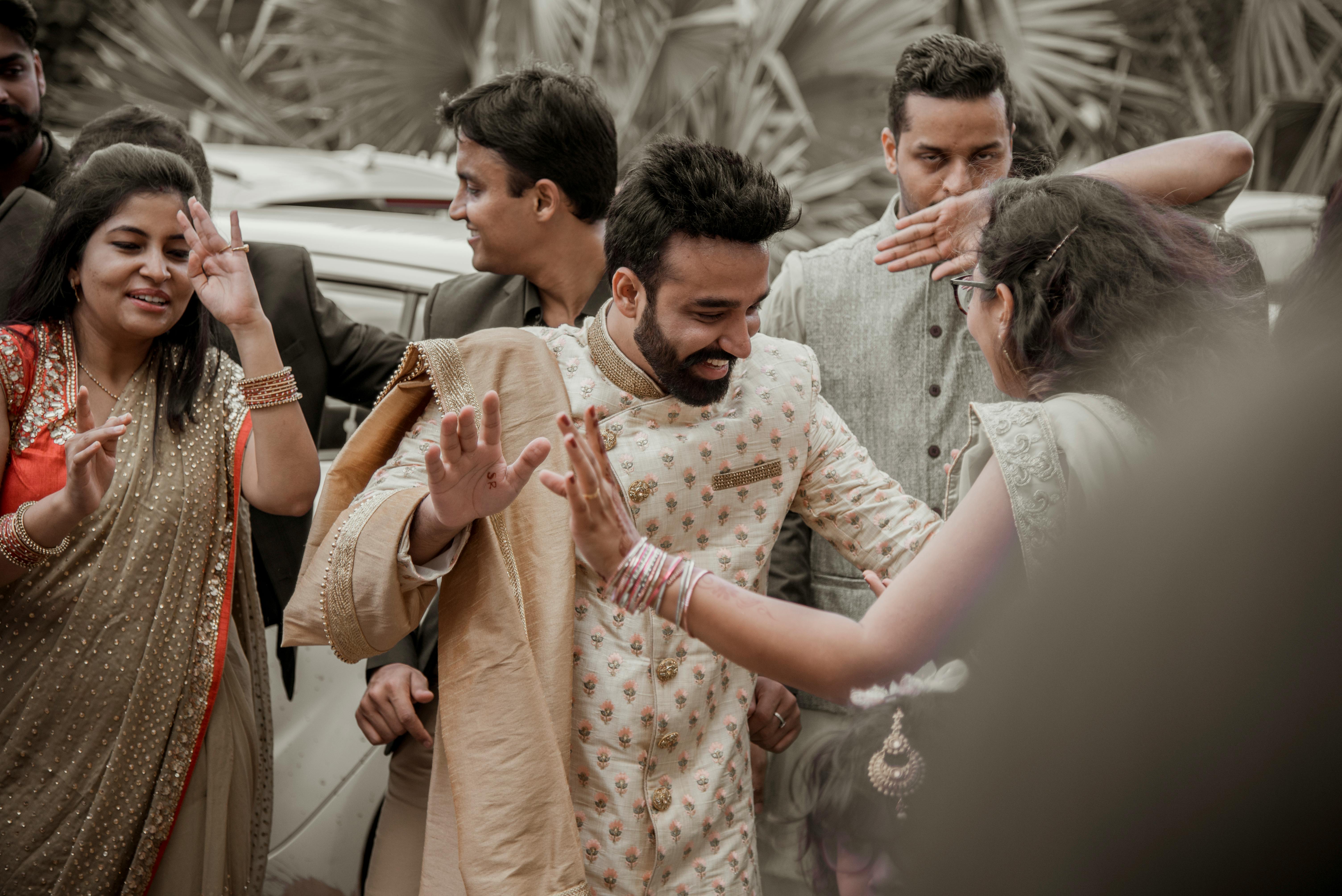 Summer Weddings’ Essential Picks With AJIO