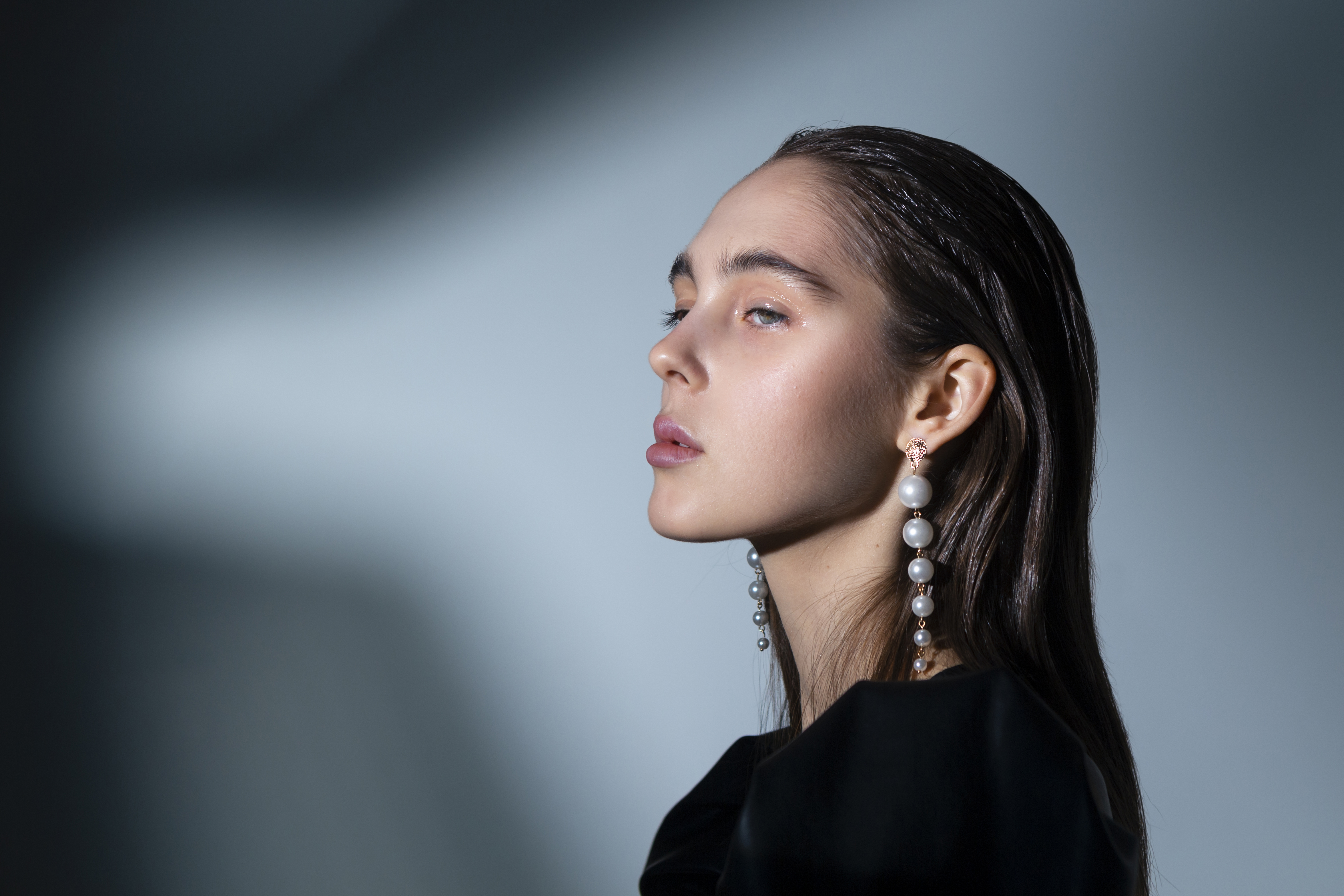 Trending Earrings - A style guide for festive season