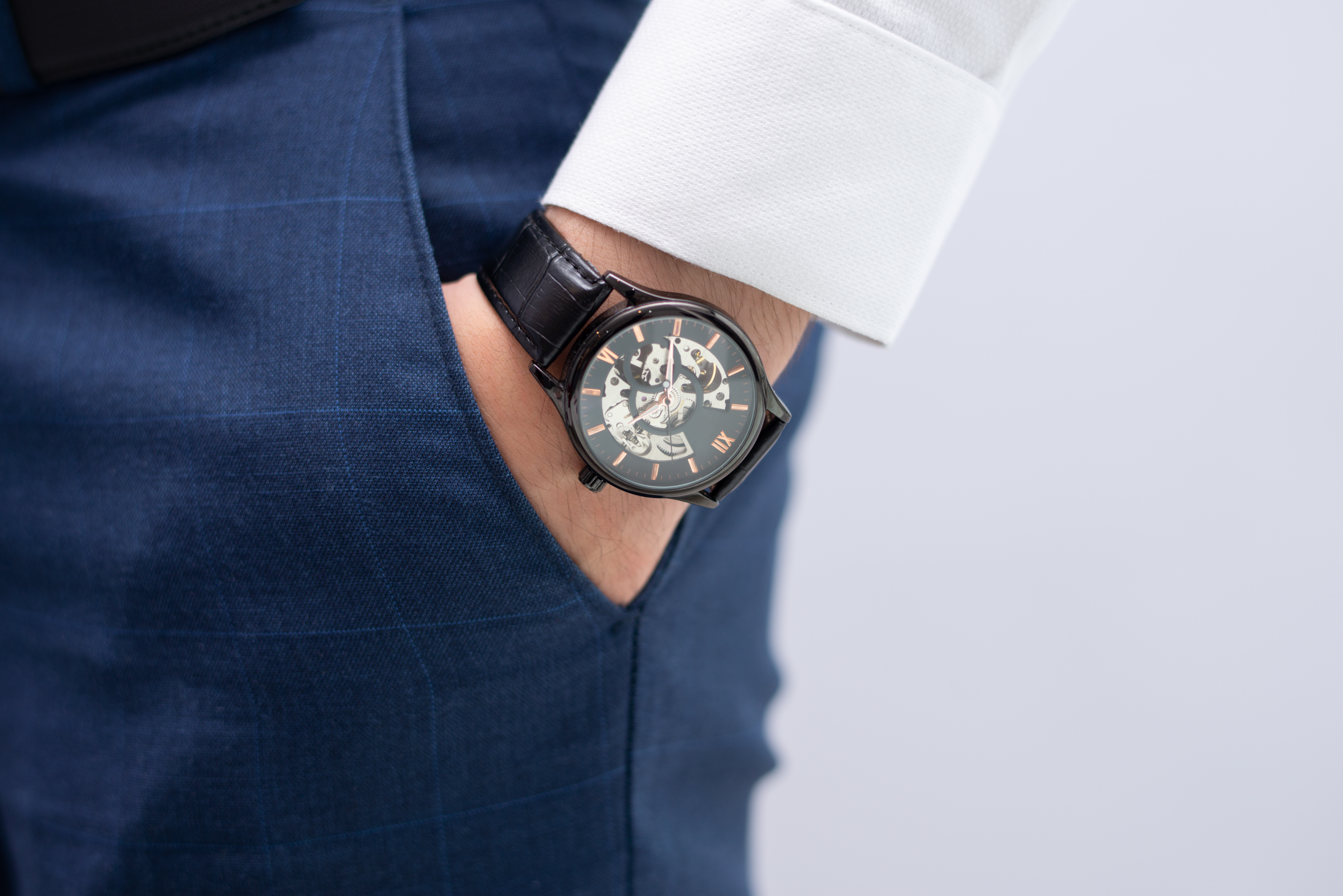 Best Budget Men's Watches to Pair with Formal Outfits