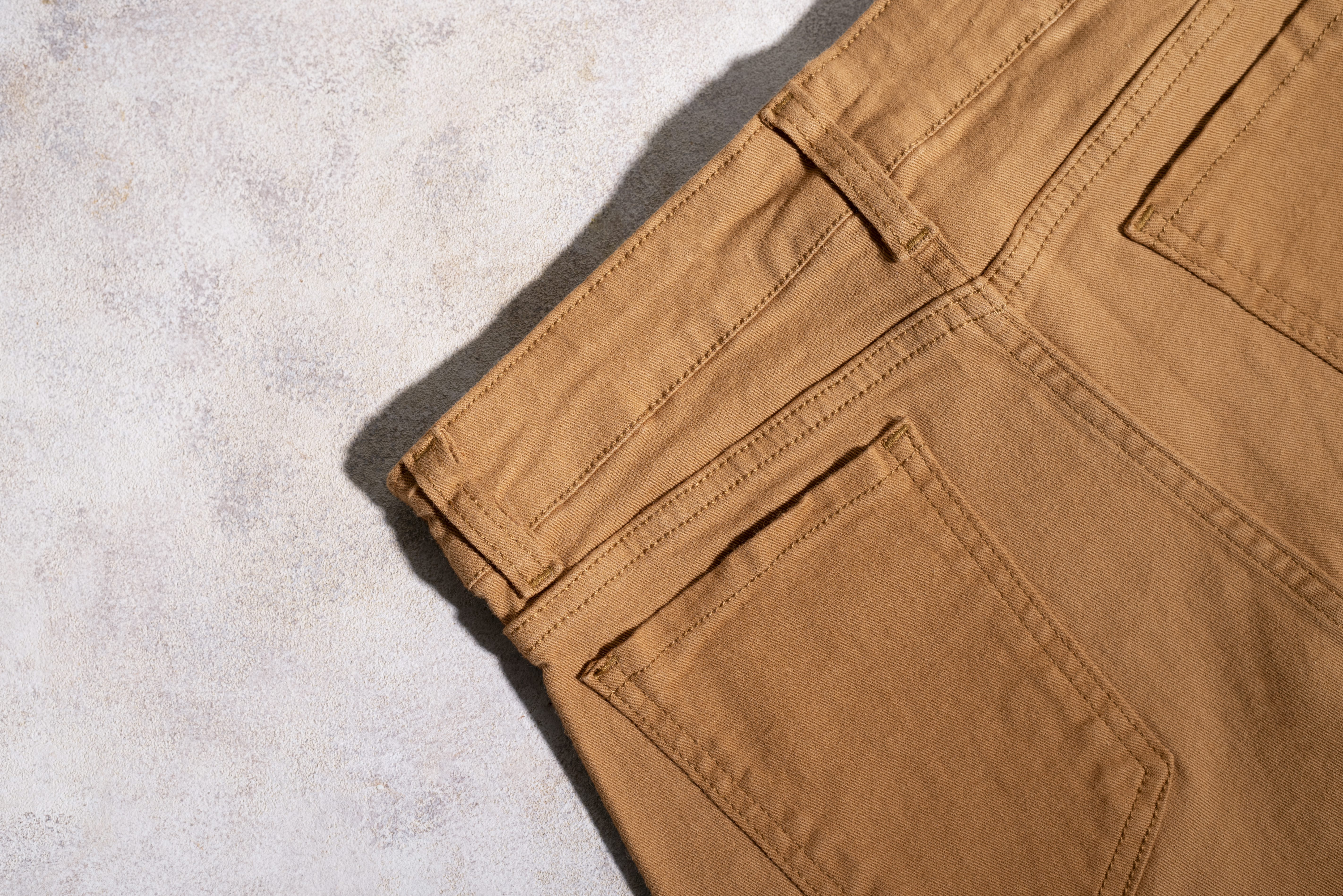 Brown Jeans Are Trending: Stylish Outfit Ideas to Try