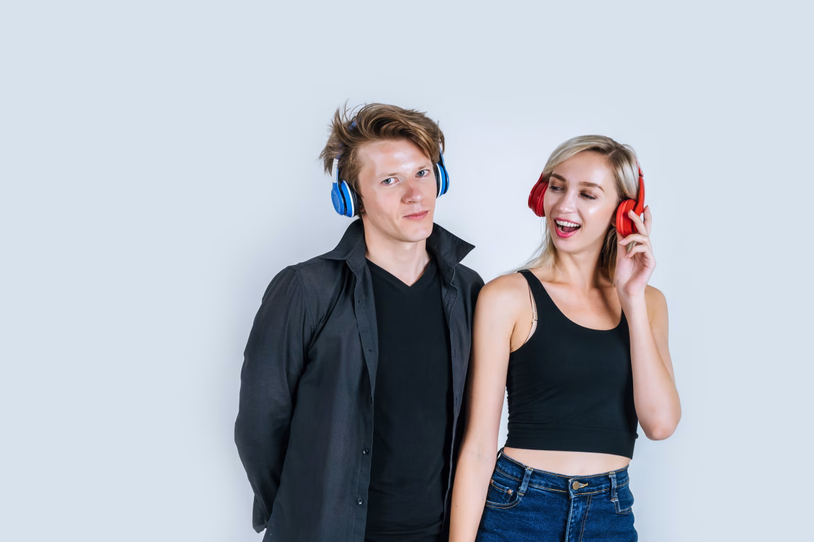Wireless vs Wired Headphones: Which Is the Better Choice?